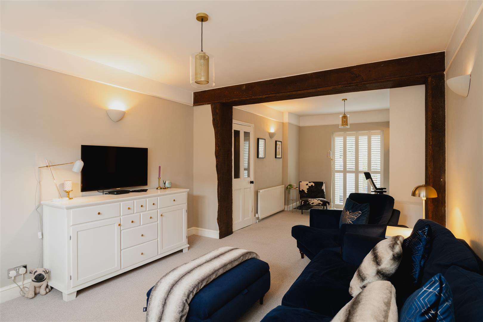 Horley Row, , Horley