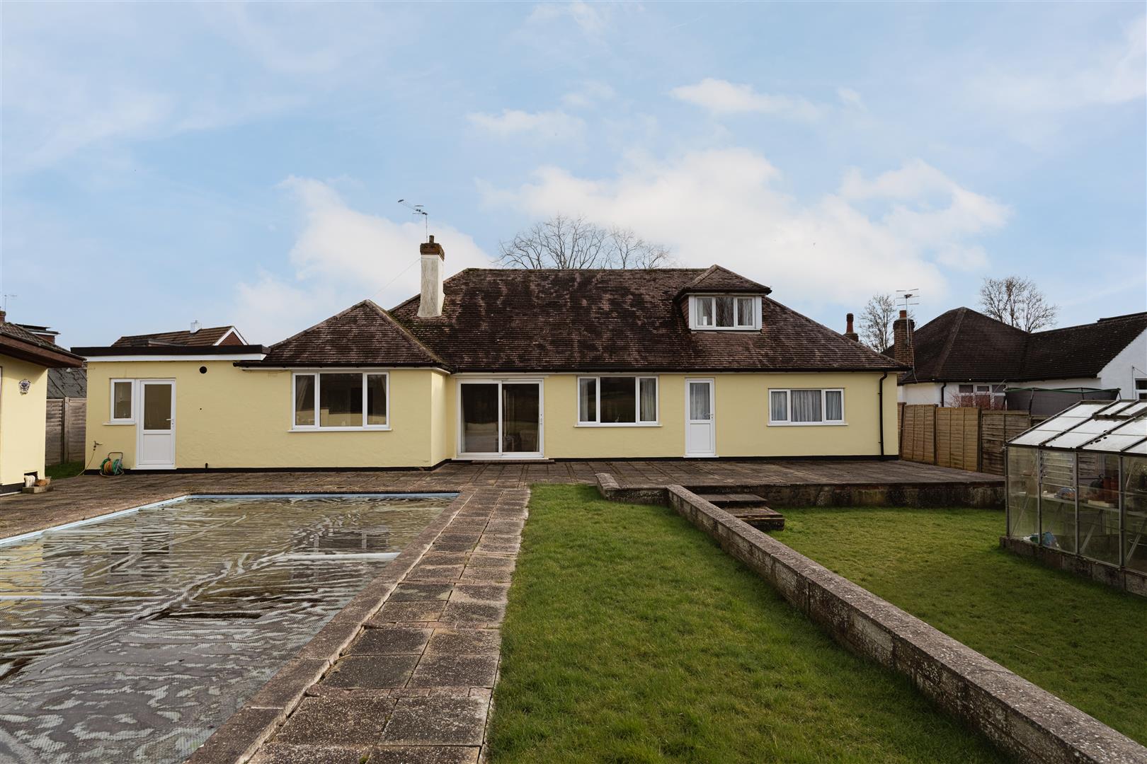 Park Avenue, , Redhill