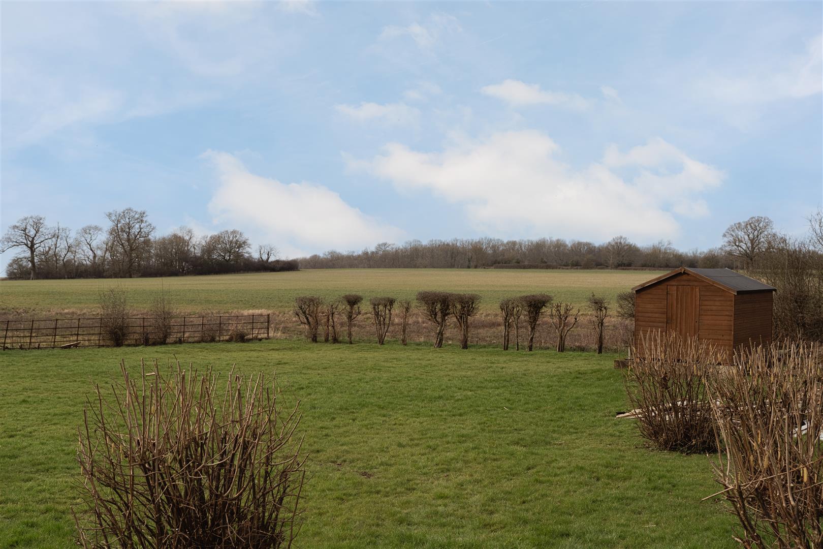 Park Avenue, , Redhill