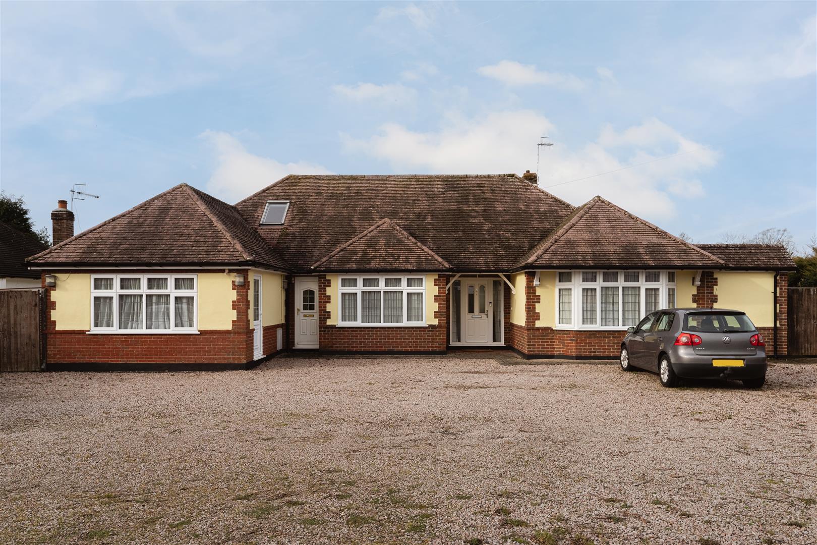 Park Avenue, , Redhill