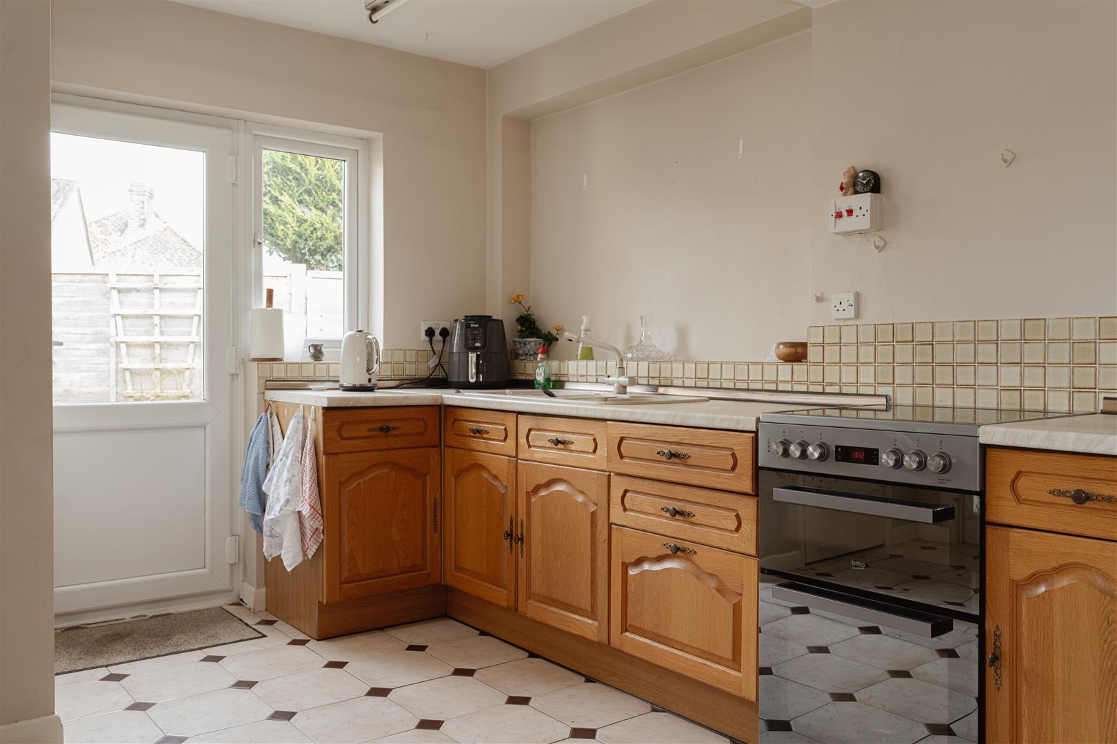 Park Avenue, , Redhill