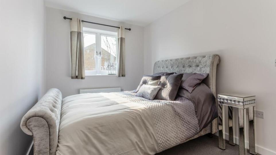Coulsdon Road, , Caterham
