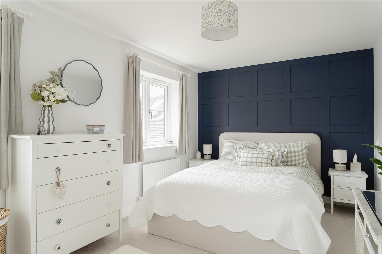 Blunden Way, , Horley