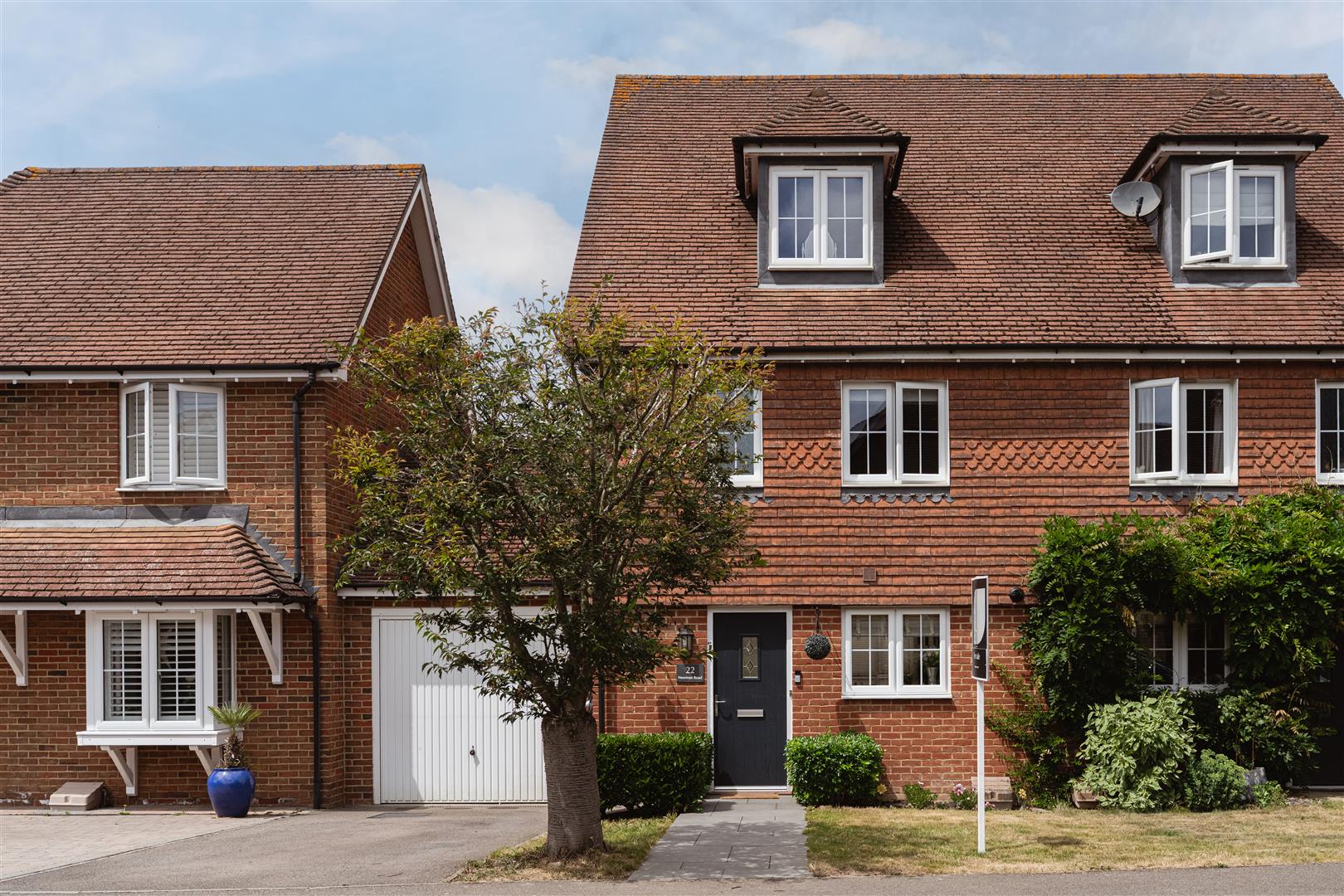 Newman Road, , Horley