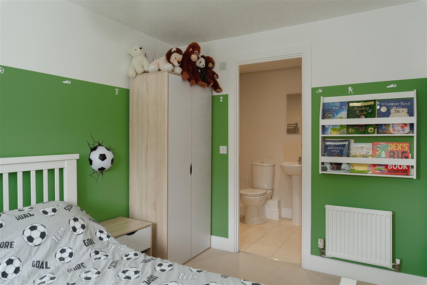 Newman Road, , Horley