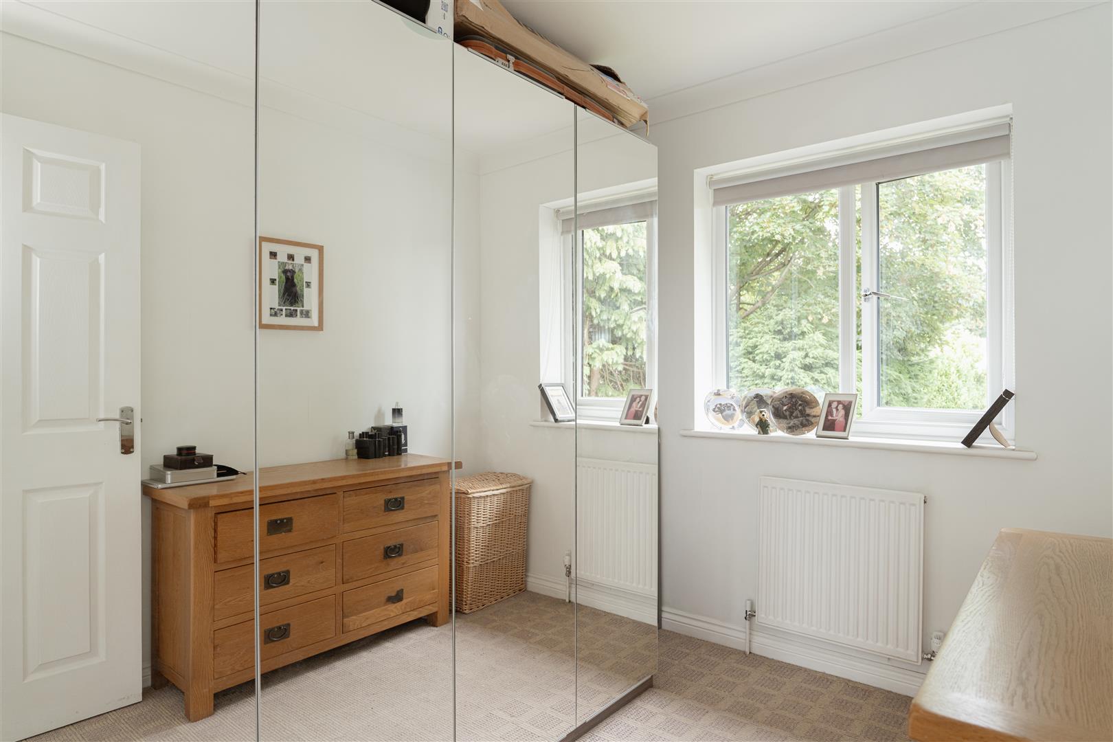 Parkwood Road, Nutfield, Redhill