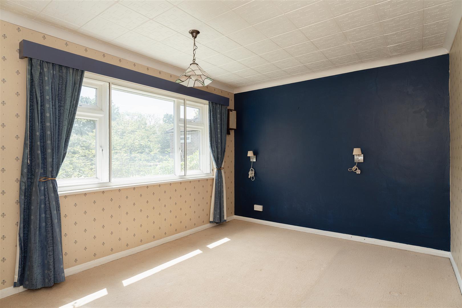 Glovers Road, Charlwood, Horley