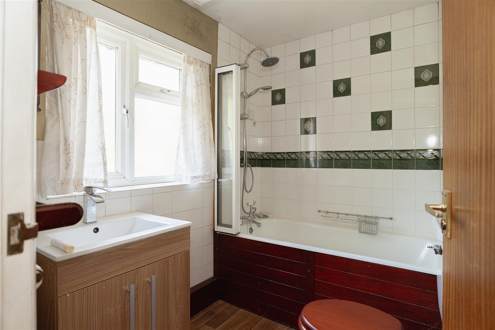 Glovers Road, Charlwood, Horley