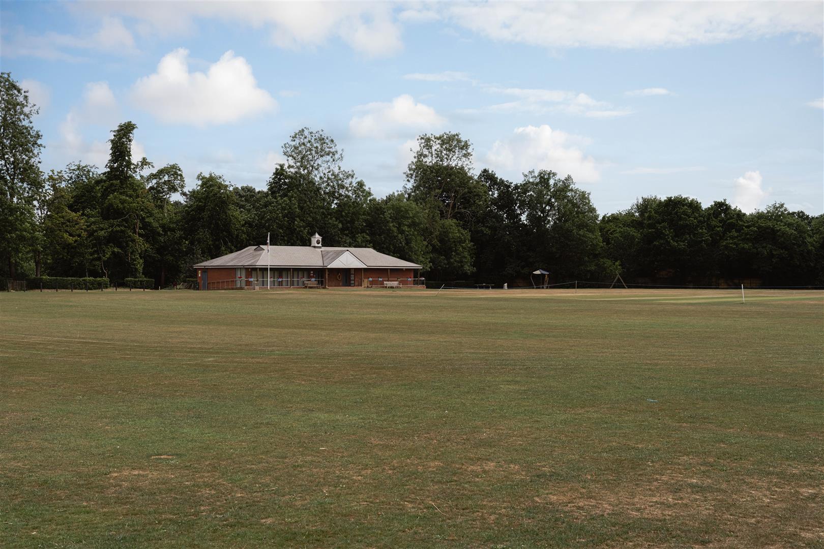 Glovers Road, Charlwood, Horley