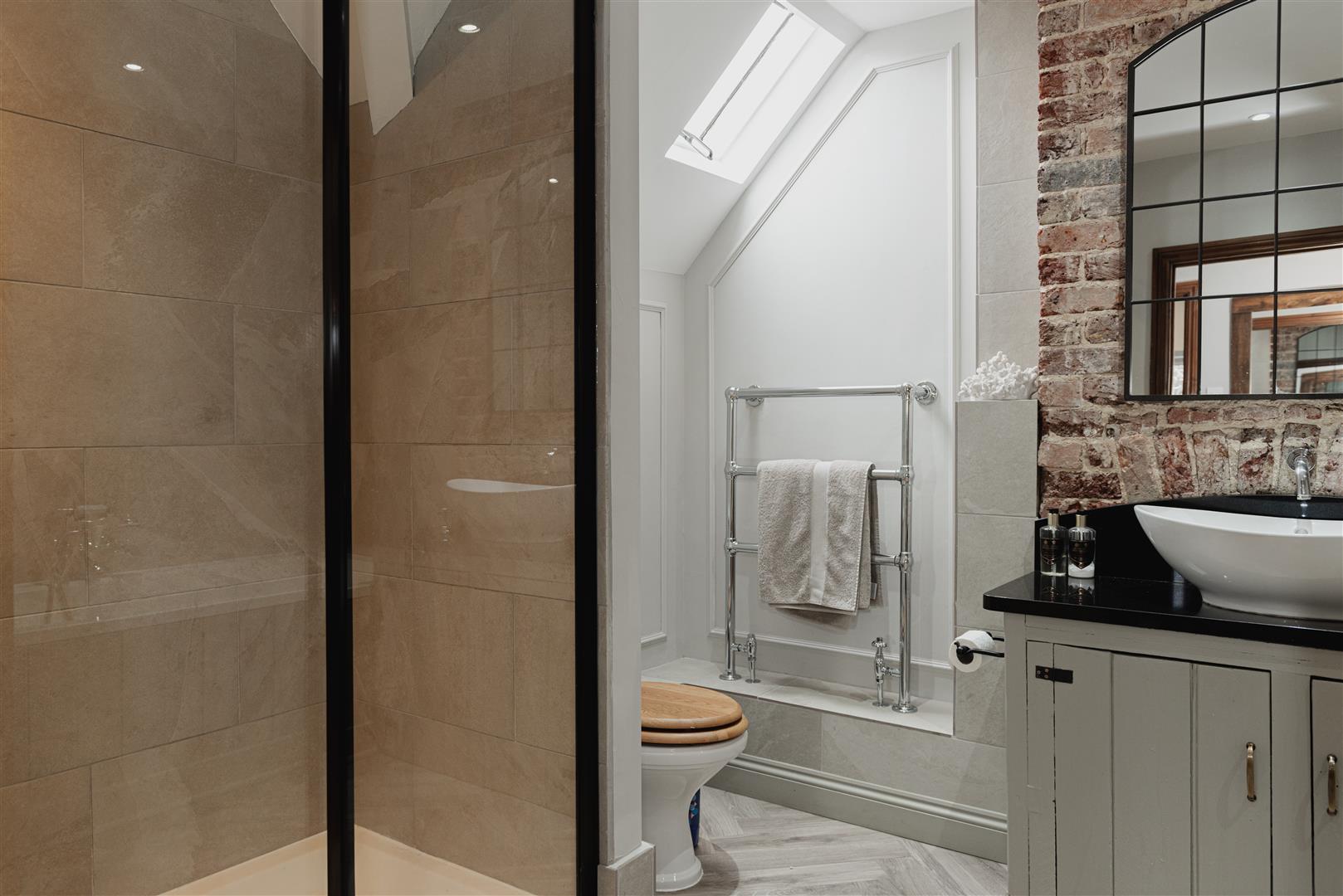 Mint Lane, Lower Kingswood, Tadworth