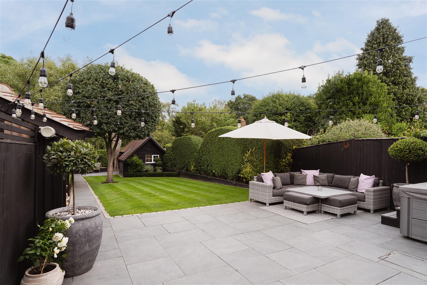 Mint Lane, Lower Kingswood, Tadworth