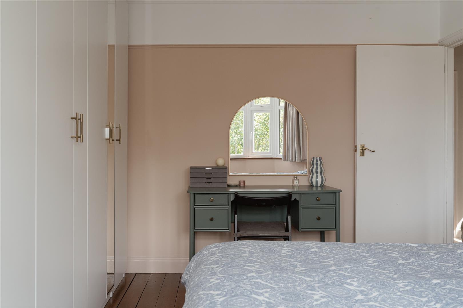 Old Redstone Drive, , Redhill