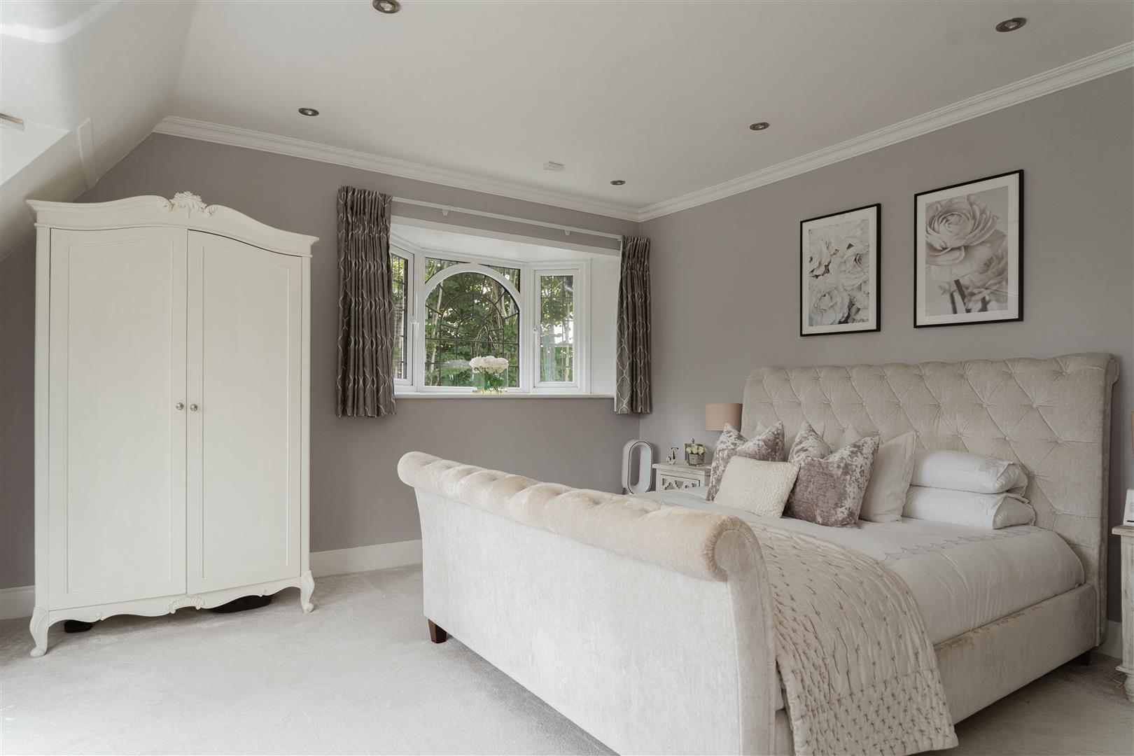 Rockshaw Road, Merstham, Redhill