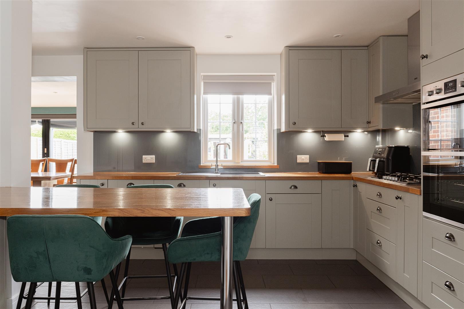 Copsleigh Way, , Redhill