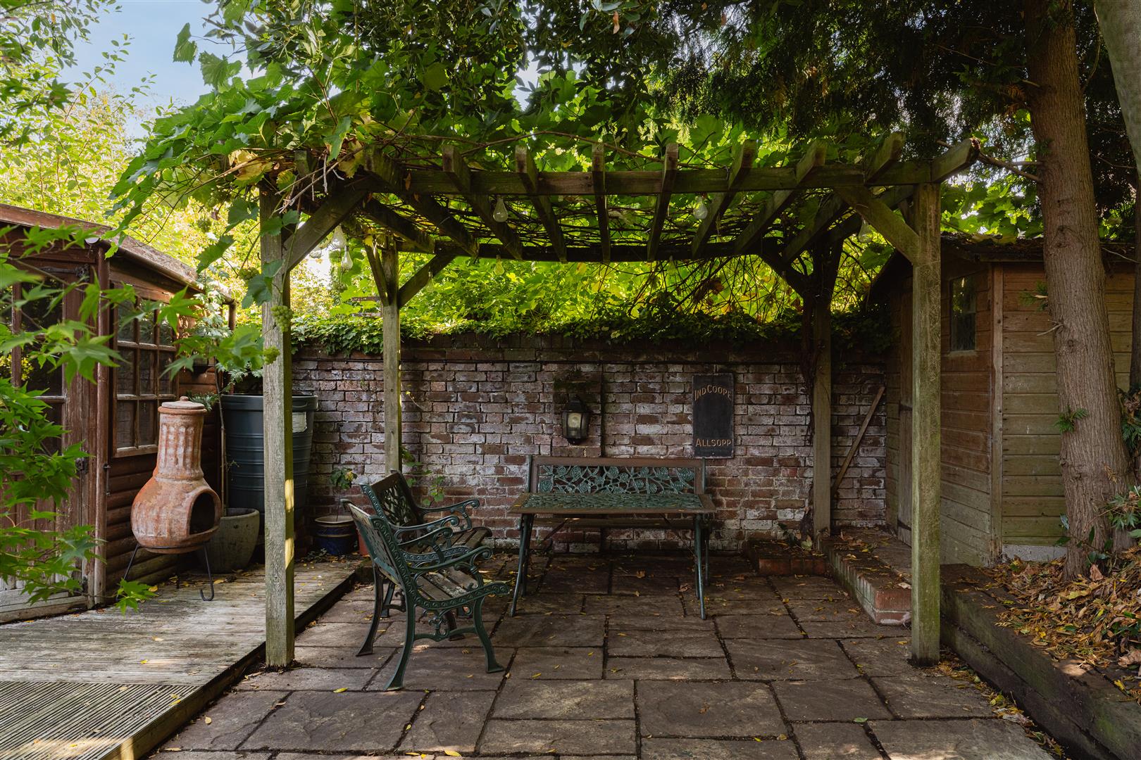 Nutfield Road, Merstham, Redhill