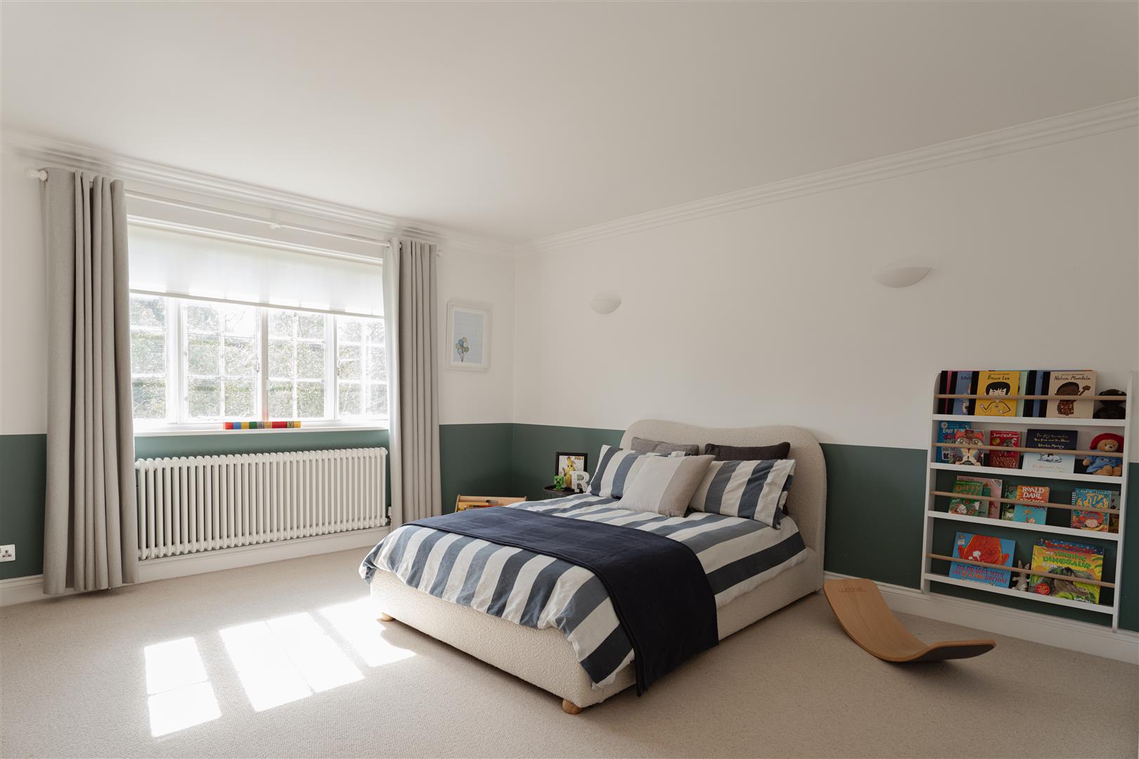 Linkfield Lane, , Redhill