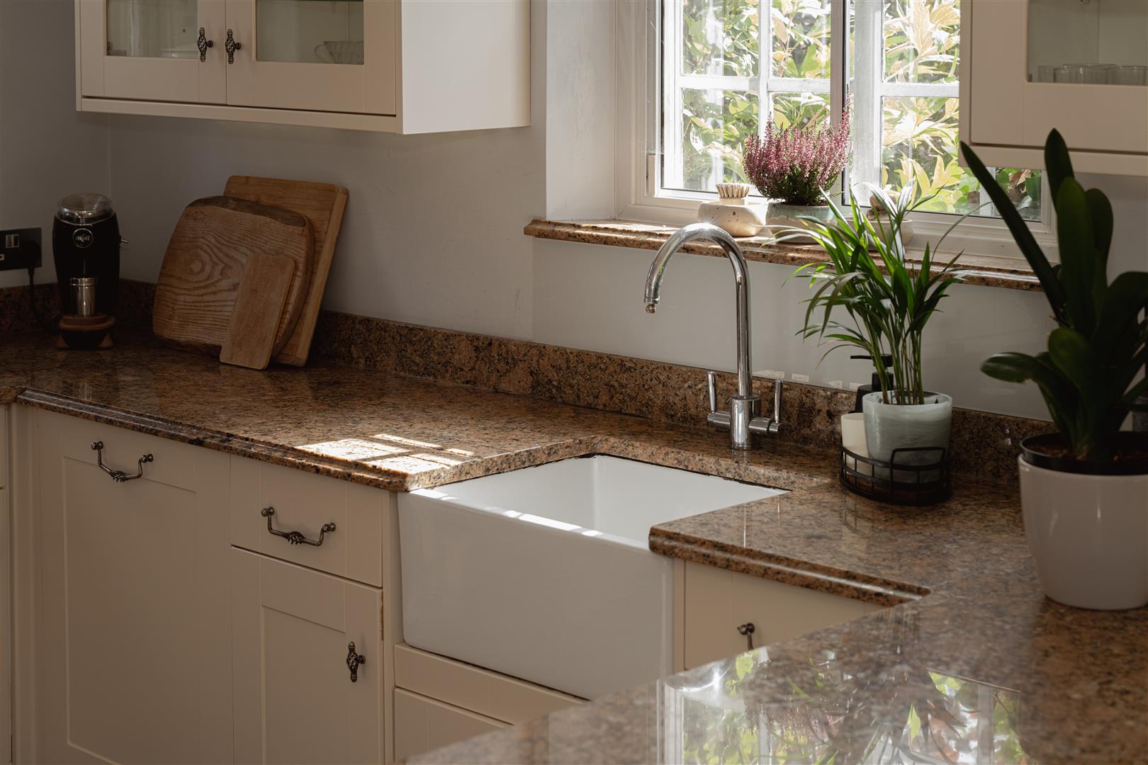 Linkfield Lane, , Redhill