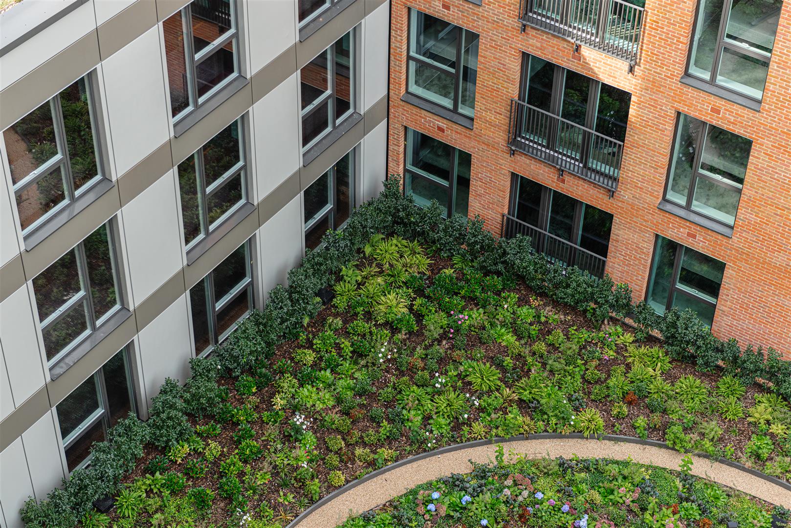 1, Marketfield Road, , Redhill