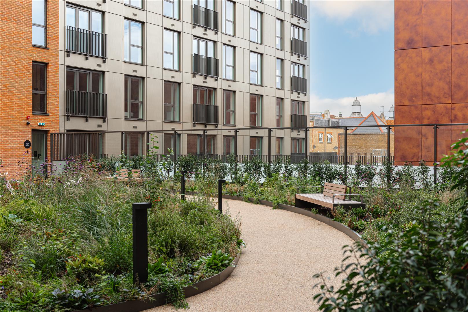 1, Marketfield Road, , Redhill