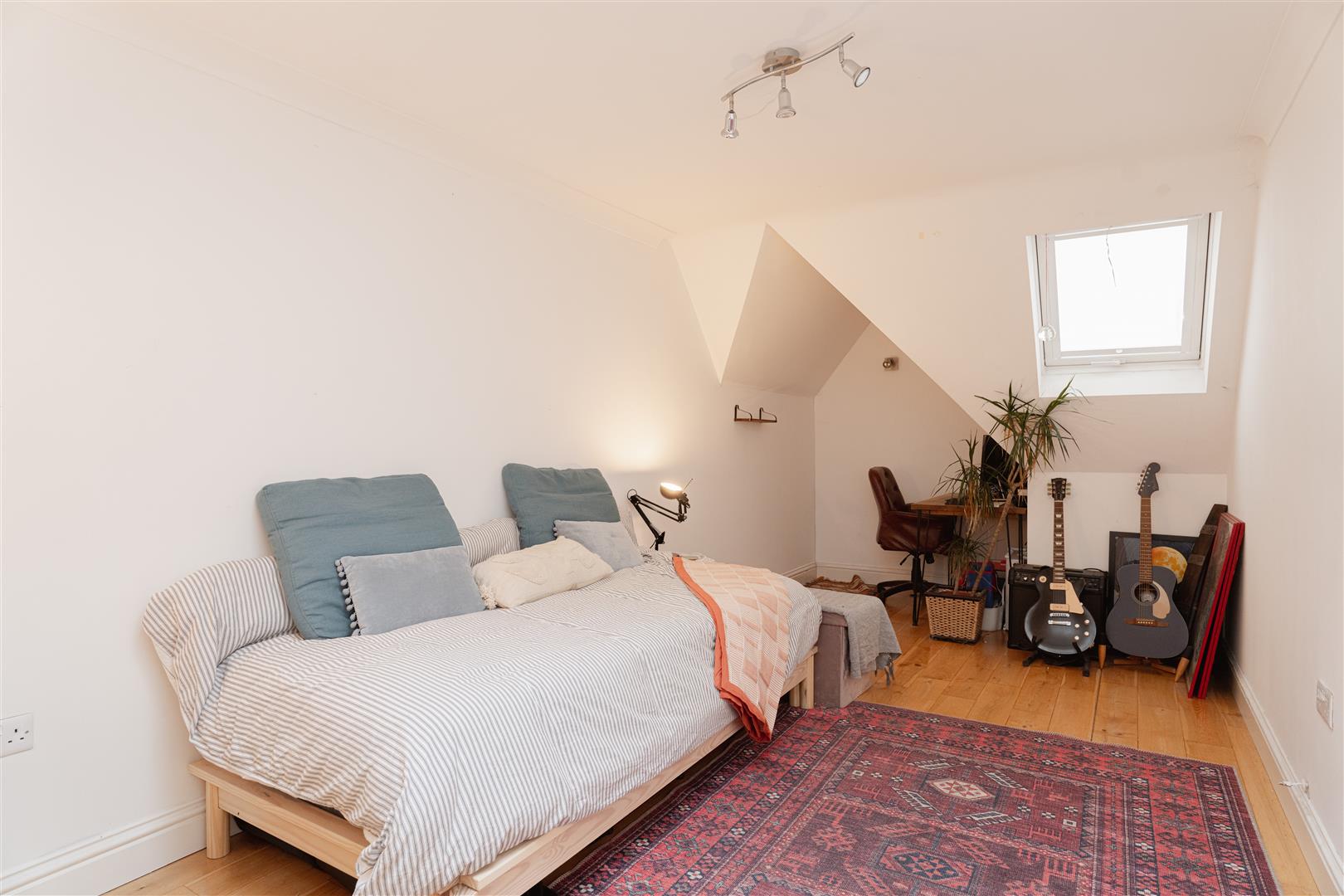 Coulsdon Road, , Caterham