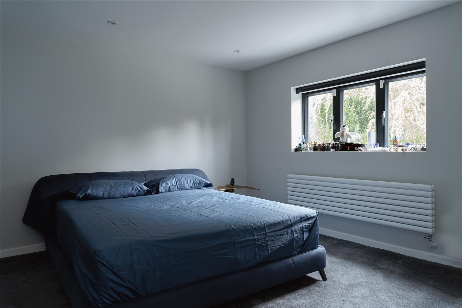 London Road South, Merstham, Redhill