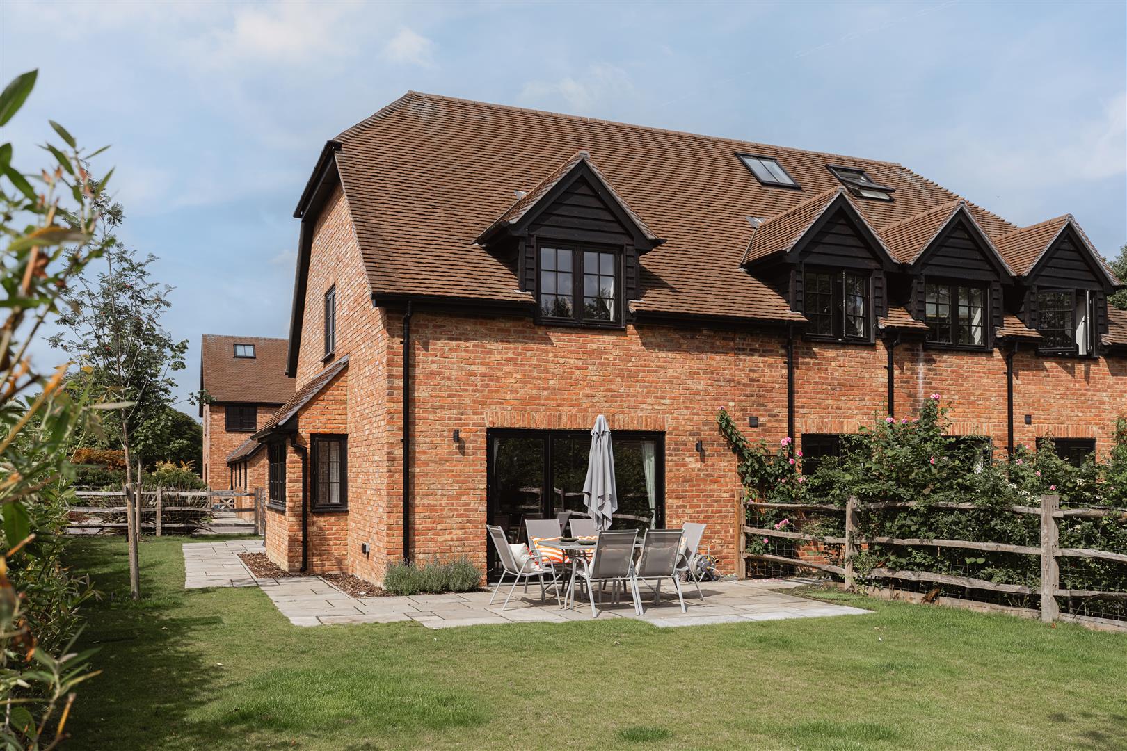 Smalls Hill Road, Norwood Hill, Norwood Hill Horley