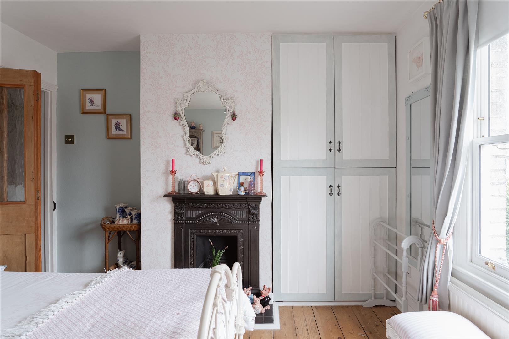 Curtis Gardens, , Dorking