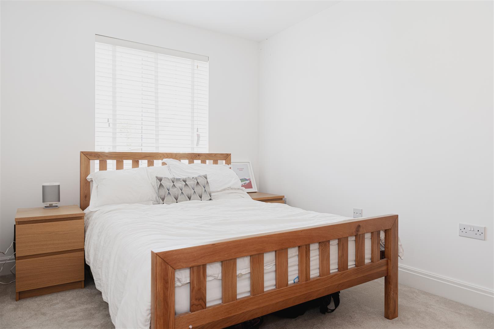 William Gardens, Smallfield, Horley