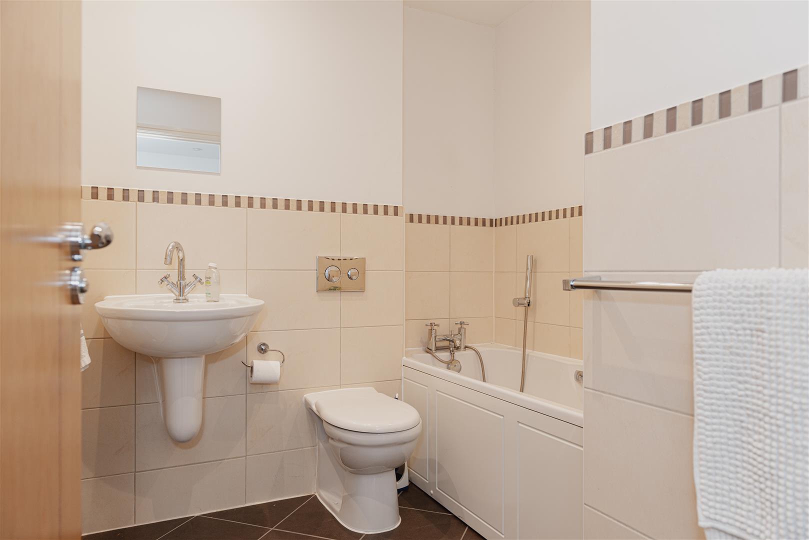 William Gardens, Smallfield, Horley