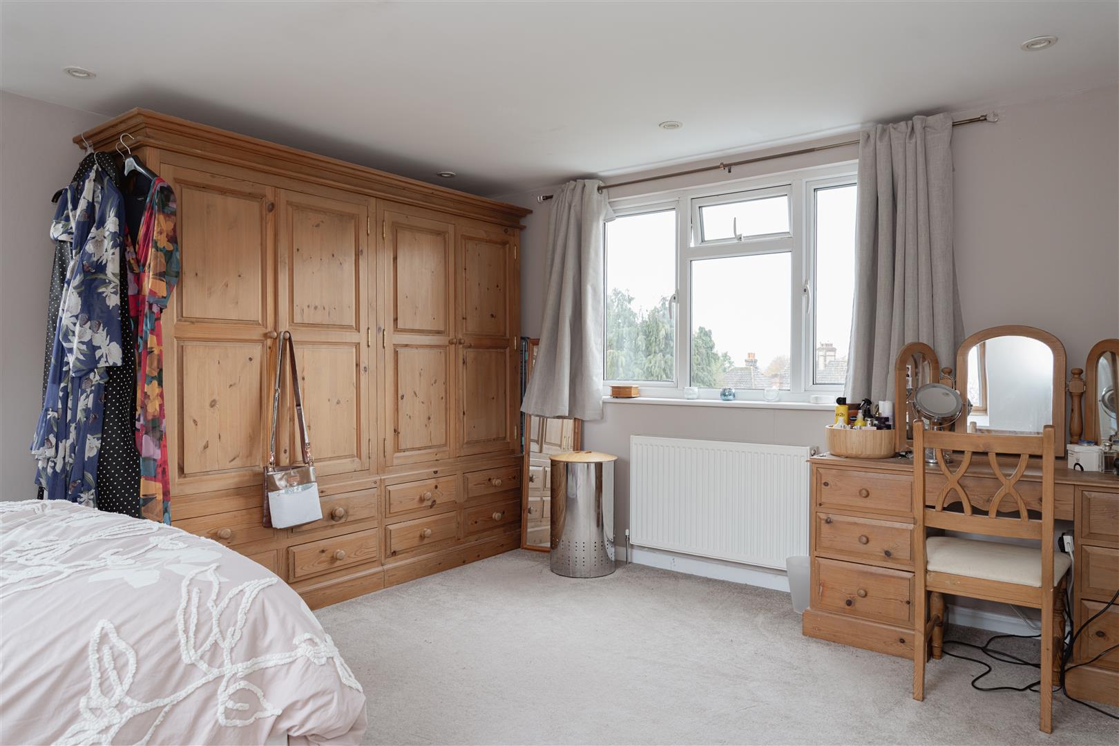 Clare Cottages, Barfields, Bletchingley, Redhill