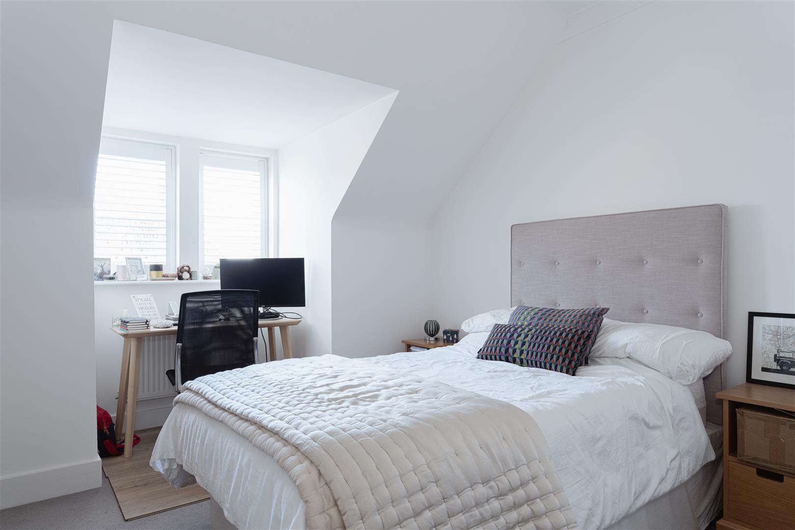 Linkfield Lane, , Redhill