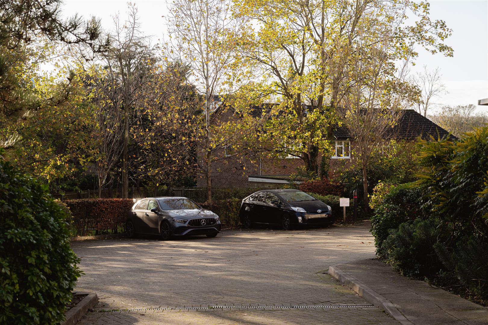 Linkfield Lane, , Redhill