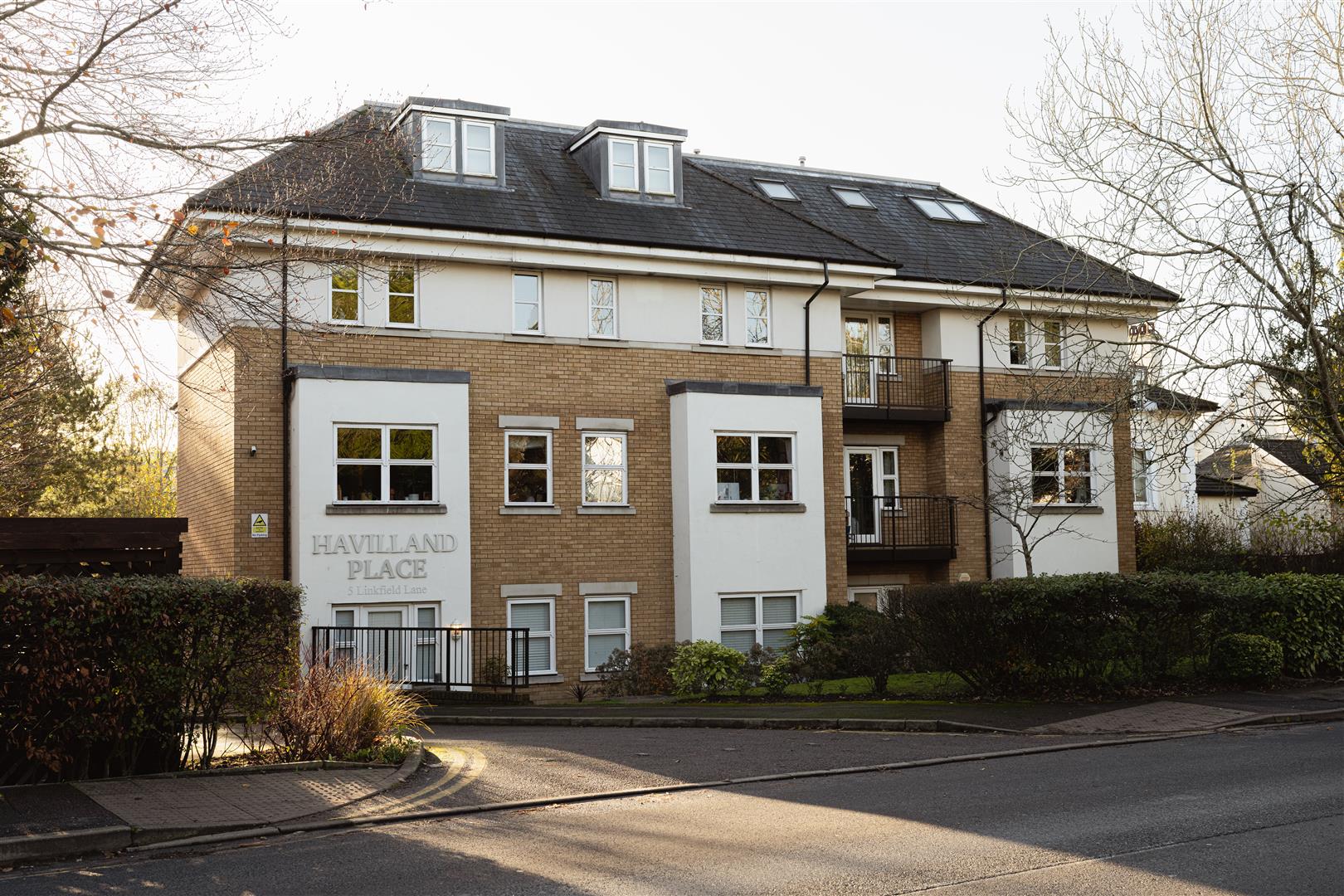 Linkfield Lane, , Redhill