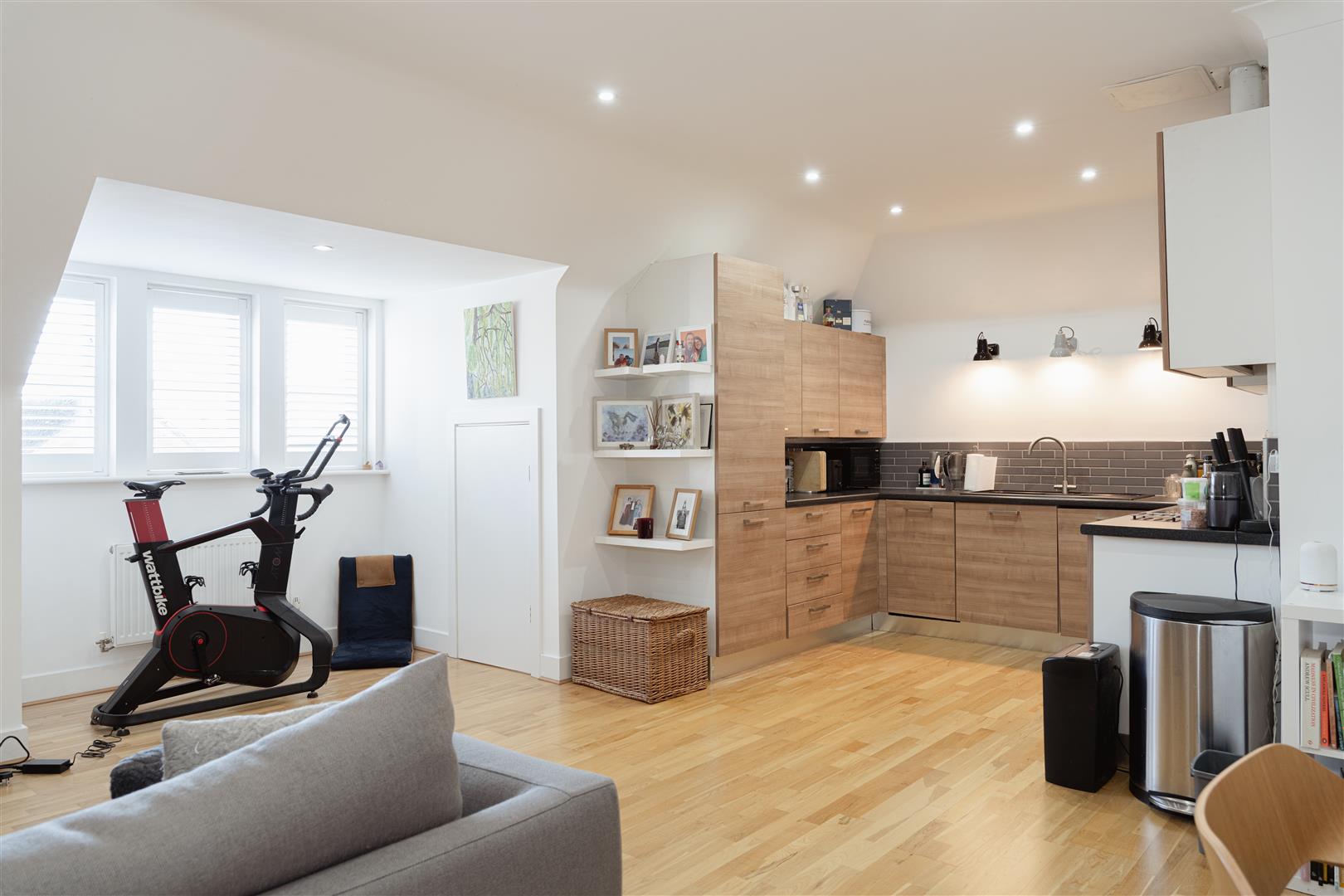 Linkfield Lane, , Redhill