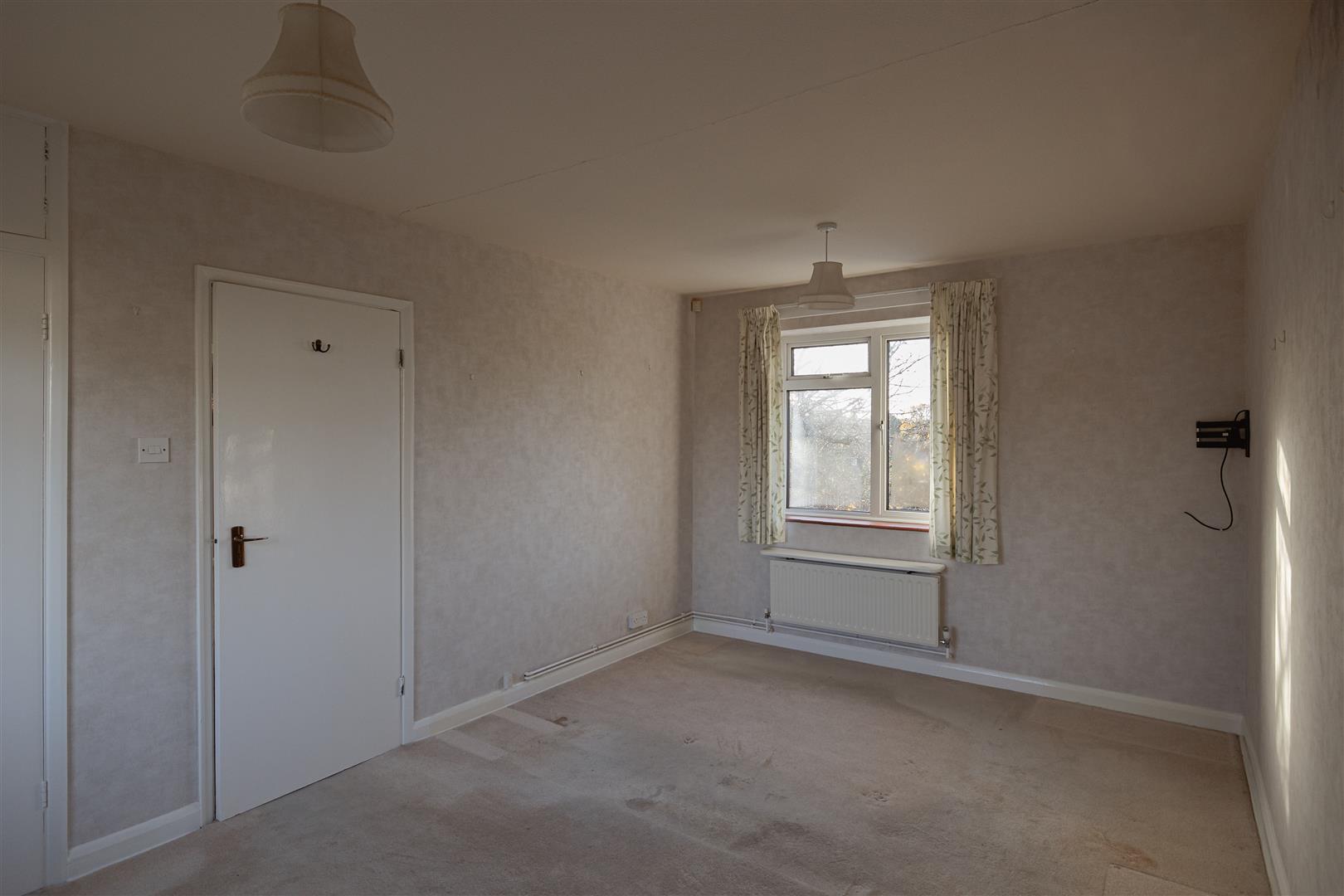 Bushetts Grove, Merstham, Redhill