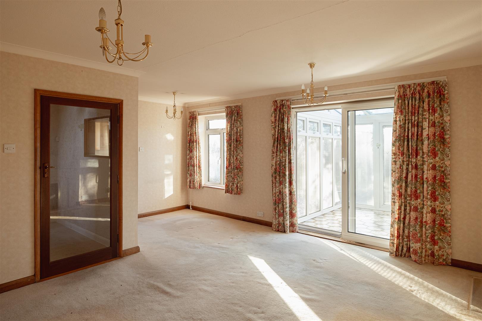 Bushetts Grove, Merstham, Redhill