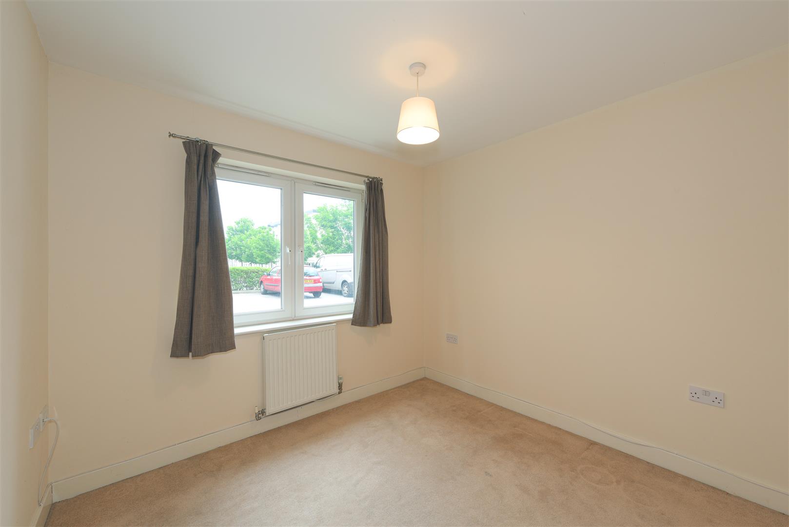 Canalside, , Redhill