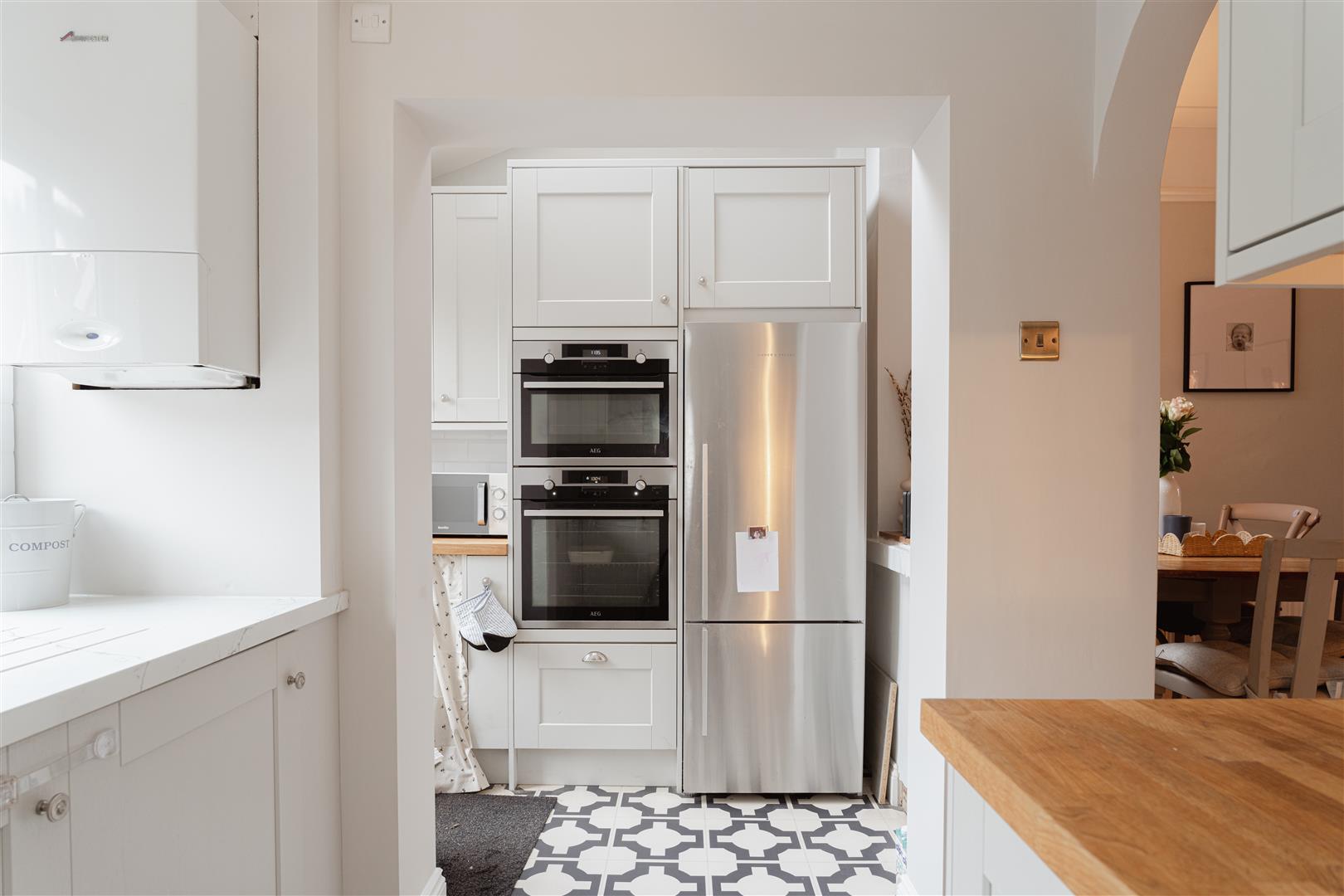 Trindles Road, , South Nutfield