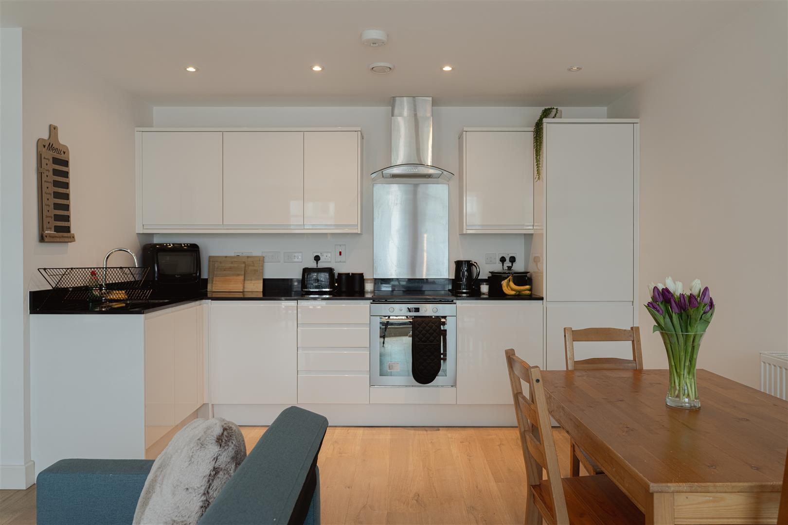 High Street, , Redhill