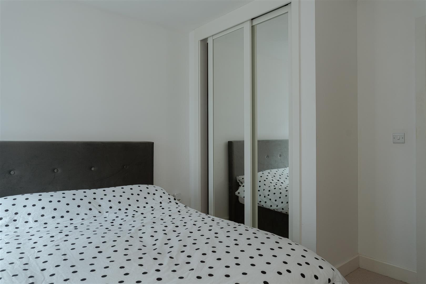 High Street, , Redhill