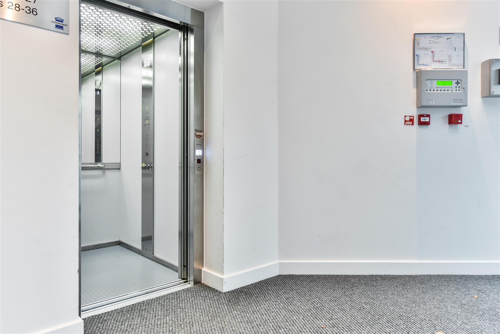 High Street, , Redhill