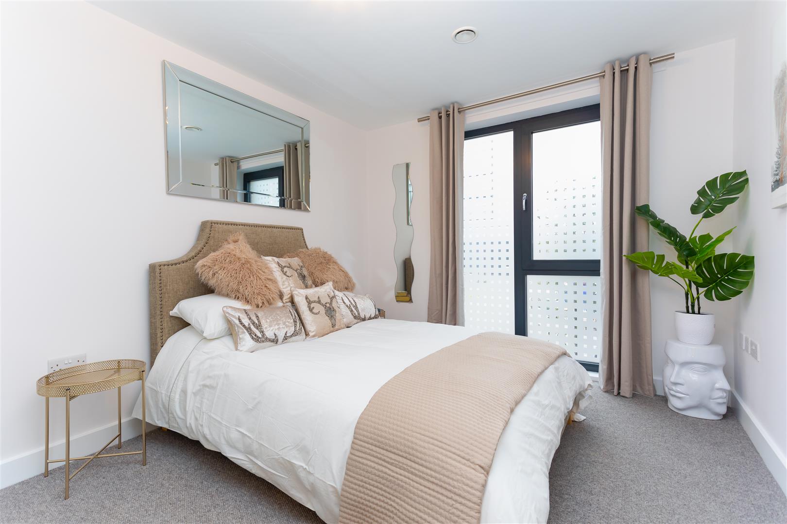 Marketfield Way, , Redhill