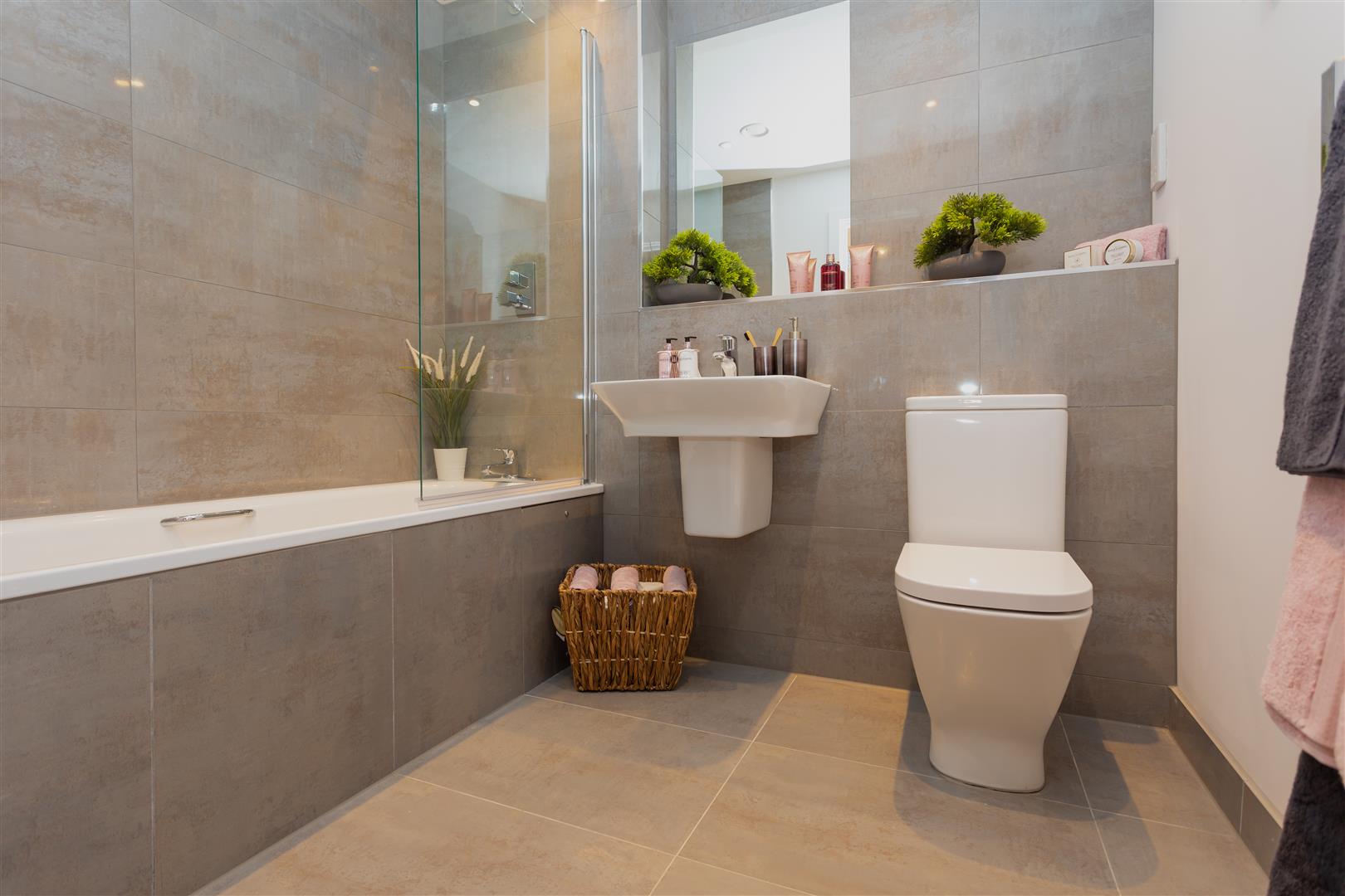 Marketfield Way, , Redhill