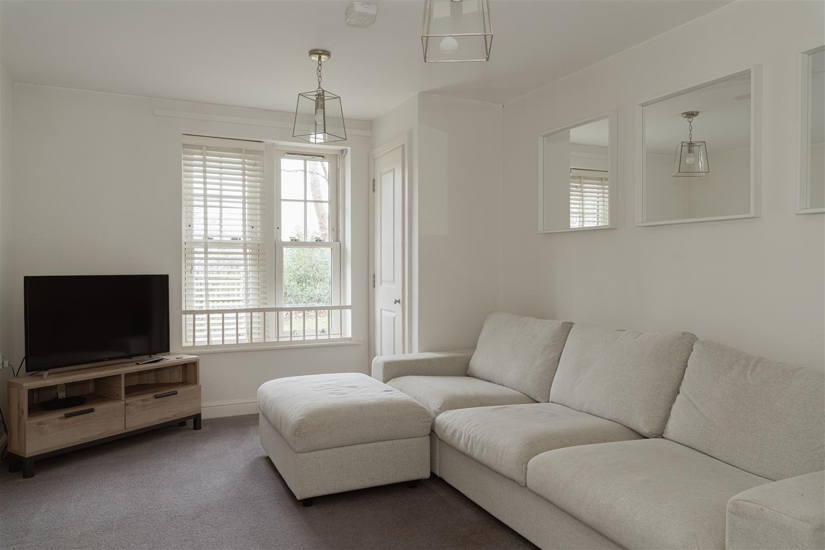 Whitepost Hill, , Redhill