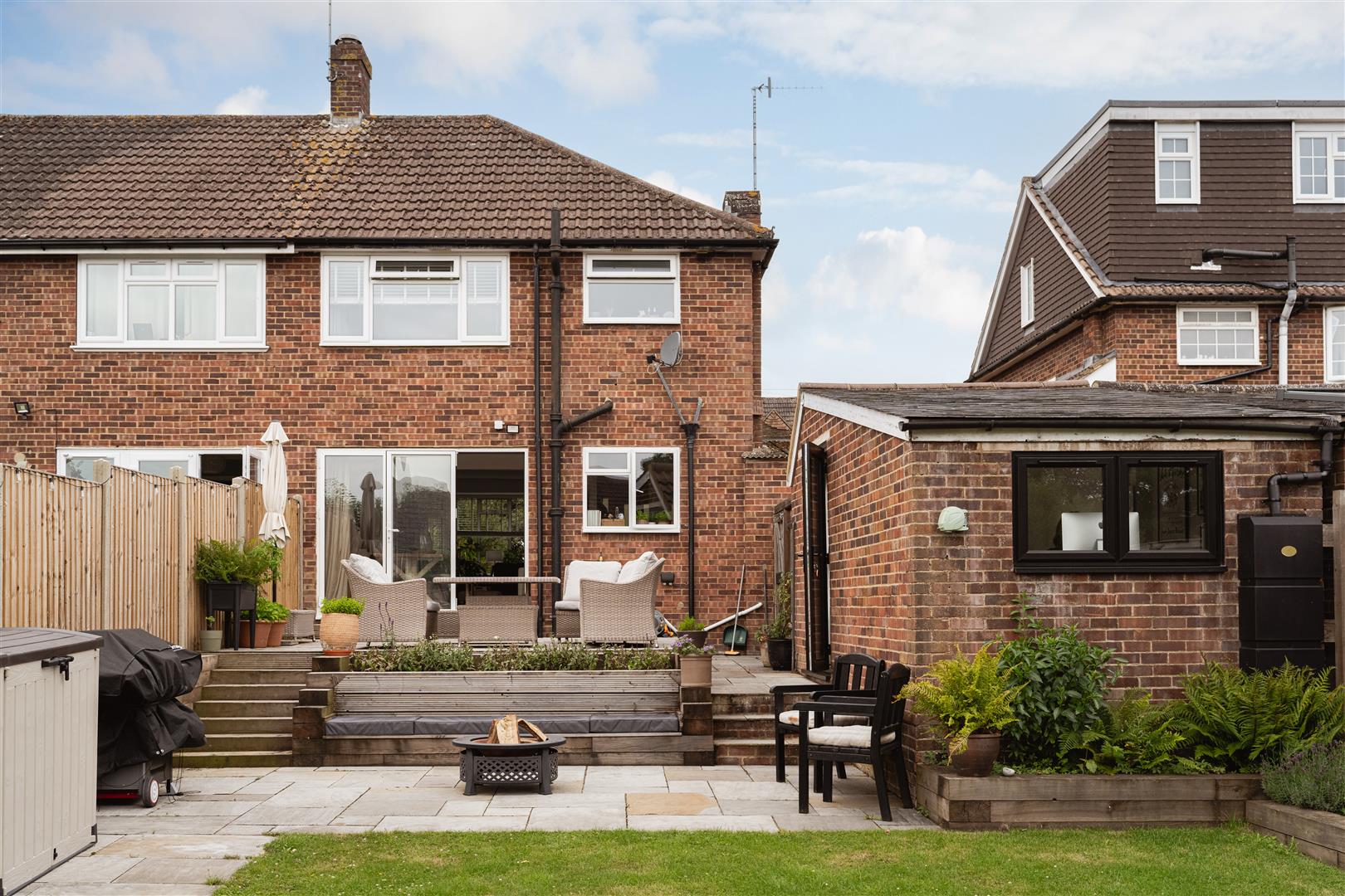 Lynn Walk, , Reigate