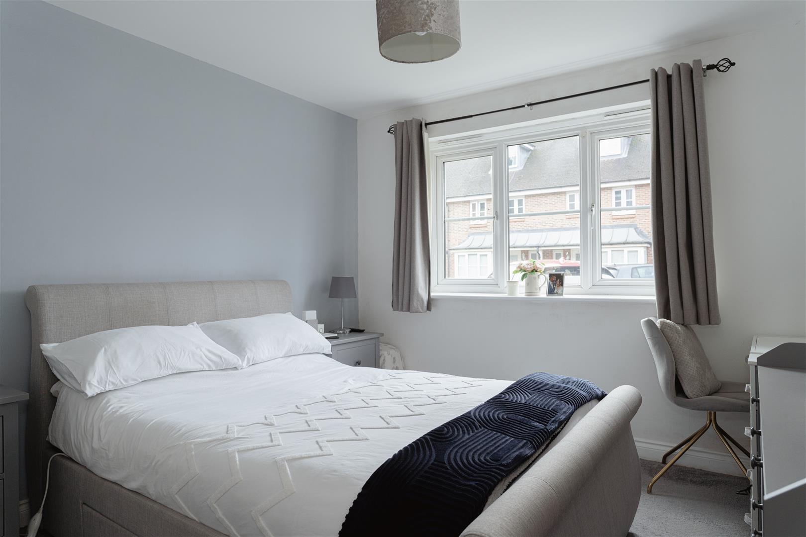 Kingsfield Way, , Redhill