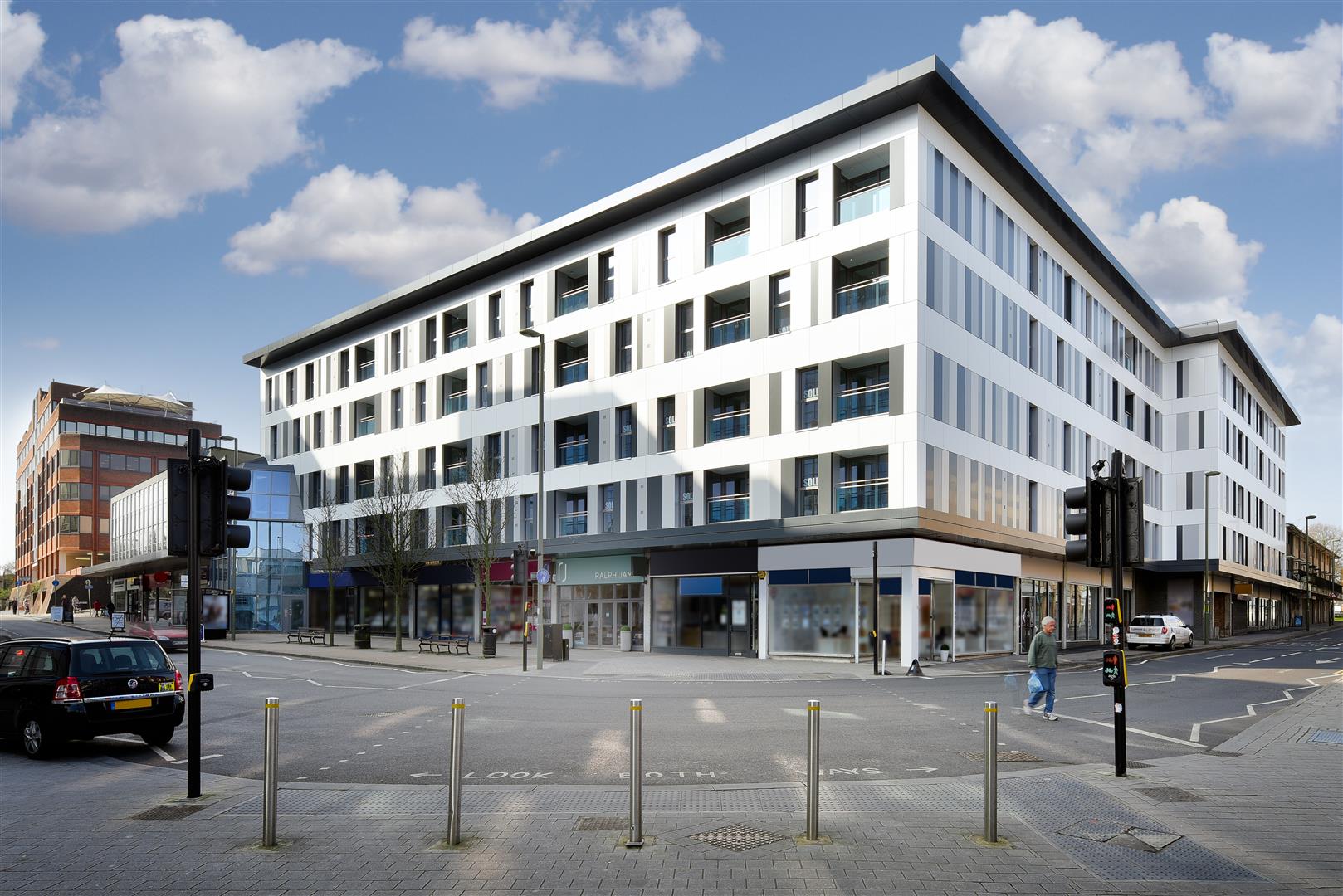 High Street, , Redhill