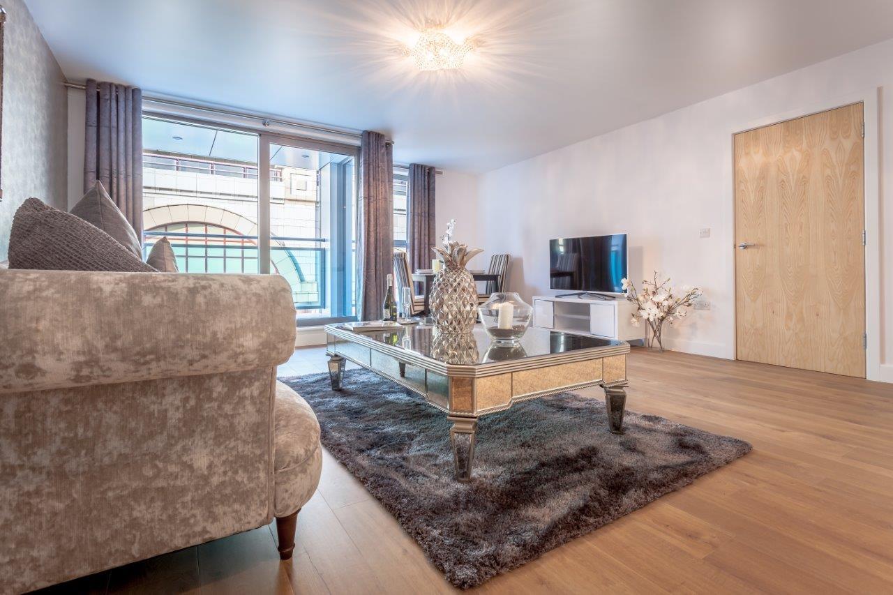 High Street, , Redhill