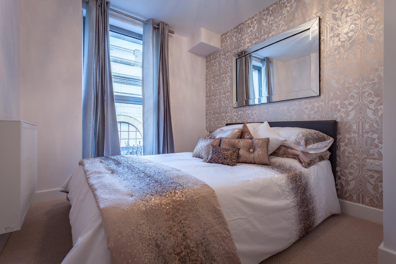 High Street, , Redhill