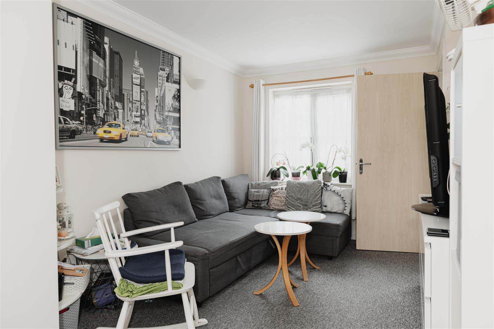 Priestlands Close, , Horley